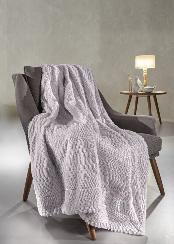 Γούνινο ριχτάρι CRUSTY MELANZE 170X250 & διακοσμητική μαξιλαροθήκη 45X45 ΔΙΘΕΣΙΟΣ της Guy Laroche (100% polyester art fur ultrasoft)