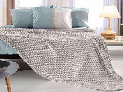 Κουβέρτα Eternity Lino 260x240 της Guy Laroche (100% cotton stonewashed)