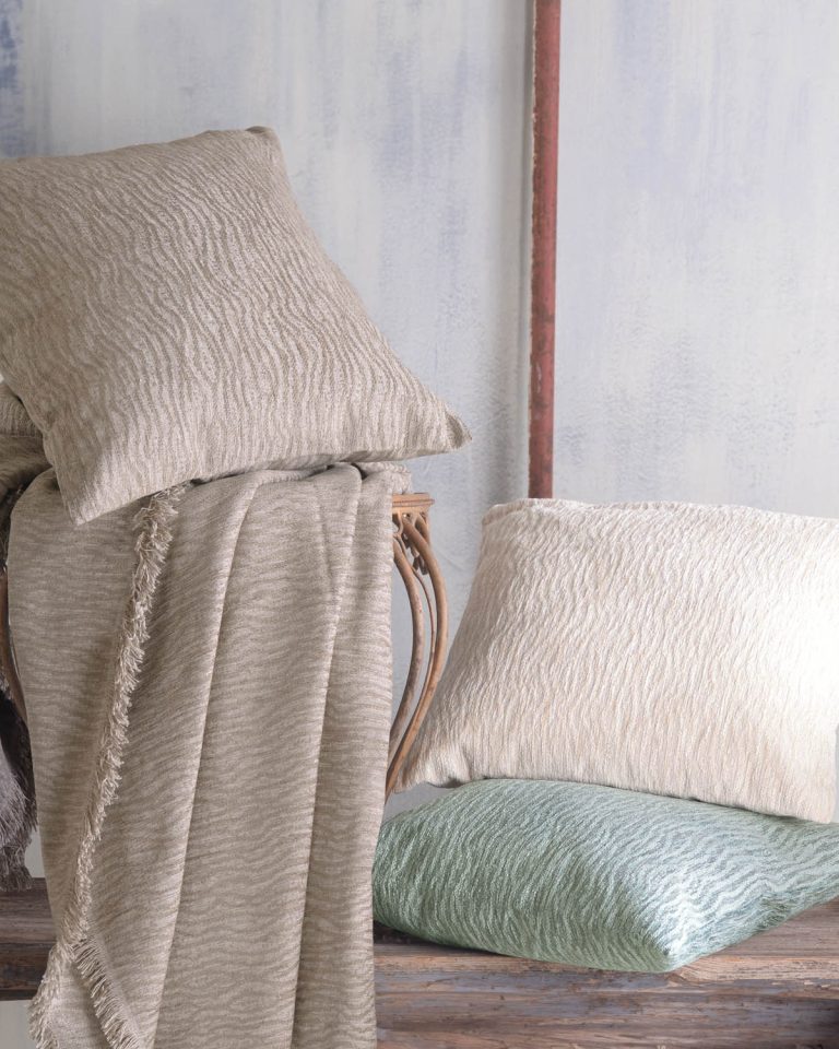 BRETTON ΜΠΕΖ ΣΚΟΥΡΟ - ΜΑΞΙΛΑΡΟΘΗΚΗ 40X40 50% Chenille acrylic - 25% βαμβάκι - 25% Pol Rythmos - Image 5