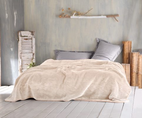 VELOUR ΚΡΕΜ - ΚΟΥΒΕΡΤΑ ΒΕΛΟΥΤΕ ΥΠΕΡΔΙΠΛΟ (220Χ240) ΥΠΕΡΔΙΠΛΟ (220Χ240) Rythmos