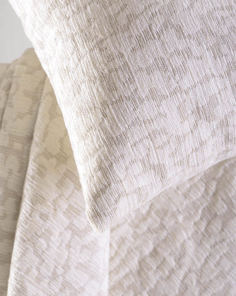 KOBER ΕΚΡΟΥ - ΜΑΞΙΛΑΡΟΘΗΚΗ 40X40 50% Chenille acrylic - 25% βαμβάκι - 25% Pol Rythmos - Image 3