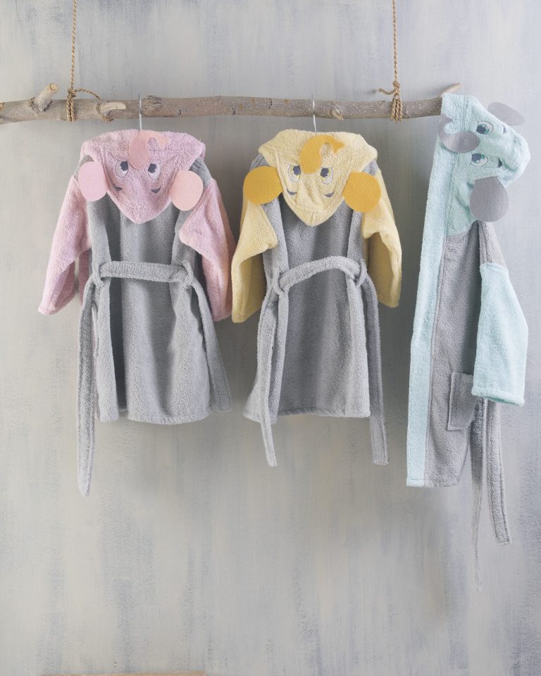 toto_kapa-scaled-4.jpg TOTO - ΜΠΟΥΡΝΟΥΖΙ ΒΡΕΦΙΚΟ/ΠΑΙΔΙΚΟ ΜΕ ΚΟΥΚΟΥΛΑ ΡΟΖ 1-2 1-2 100% ΒΑΜΒΑΚΙ Rythmos - Image 1