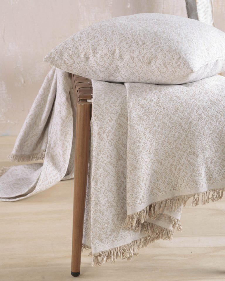 fabio_sofa_ecru_2-3.jpg FABIO - ΡΙΧΤΑΡΙ ΕΚΡΟΥ 180X160 180X160 80% ΒΑΜΒΑΚΙ - 20% ΠΟΛΥΕΣΤΕΡΑΣ Rythmos - Image 1