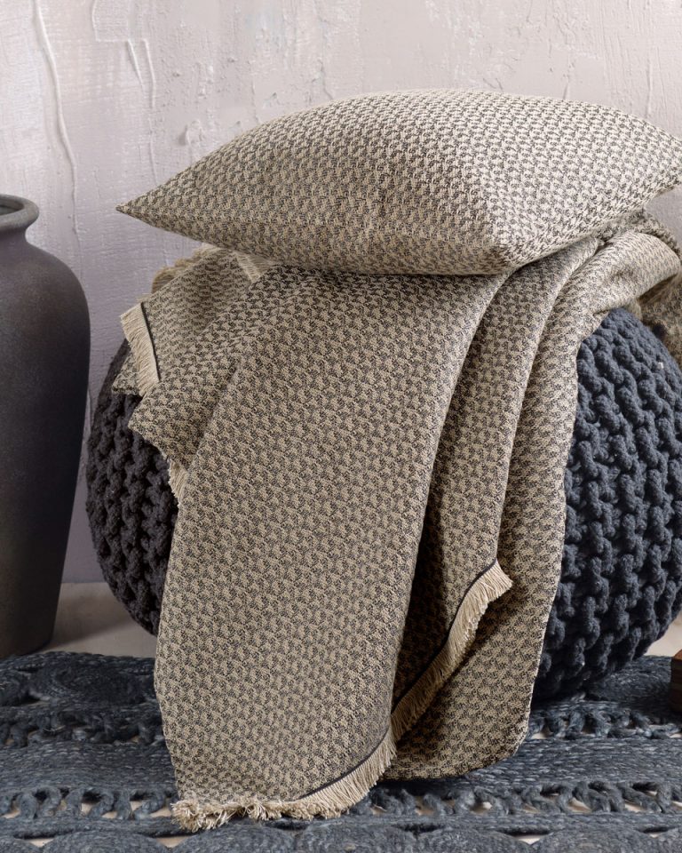 revees_beige_sofa-22.jpg REEVES - ΡΙΧΤΑΡΙ ΜΠΕΖ 180X330 180X330 80% ΒΑΜΒΑΚΙ - 20% ΠΟΛΥΕΣΤΕΡΑΣ Rythmos - Image 1