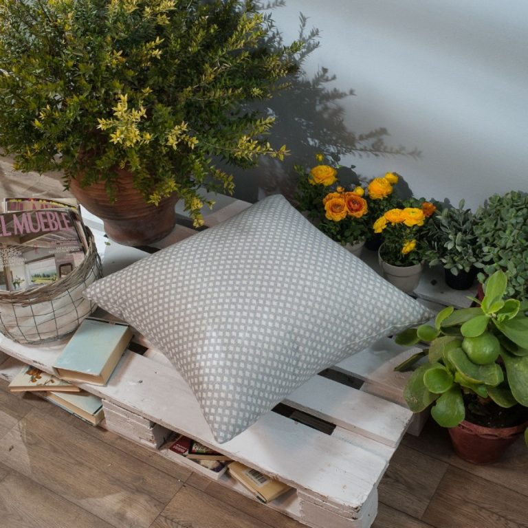 Capture0010-15-900x900-2.jpg Μαξιλαροθήκη Bellagio 04 - 45x45cm της TEORAN - Image 4