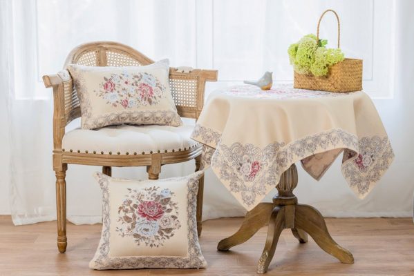 Τραπεζοκαρέ PLS-TB1217 (Στόφα-Jacquard) Beige 100% jacquard pol 140x140 Liolios Home