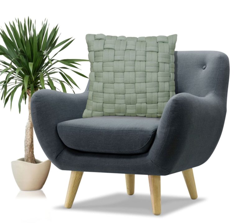 Clusp_Pistachio_green-scaled-4.jpg Clusp (Pistachio Green) Μαξιλάρι Διακοσμητικό with polyfiller 100% cotton knitted Cushion 50x50 Liolios Home - Image 1