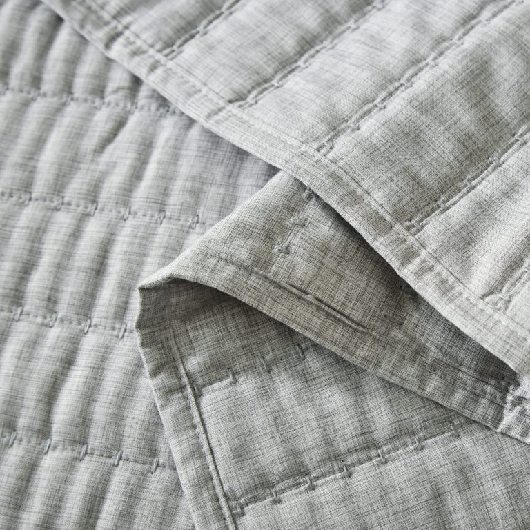 Κουβερλί Da Capo (Grey) 100% cationic/melange & καπιτονέ κέντημα Μαξ/θήκες 50x70/2τεμ Liolios Home - Image 4