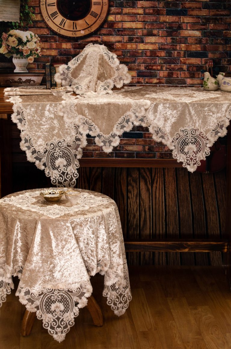P139_PLS-TB032-scaled-18.jpg PLS-TB032 (Beige-Beige) Βελούδινο κέντημα με μεταξωτή δαντέλα 40x110 Liolios Home - Image 1