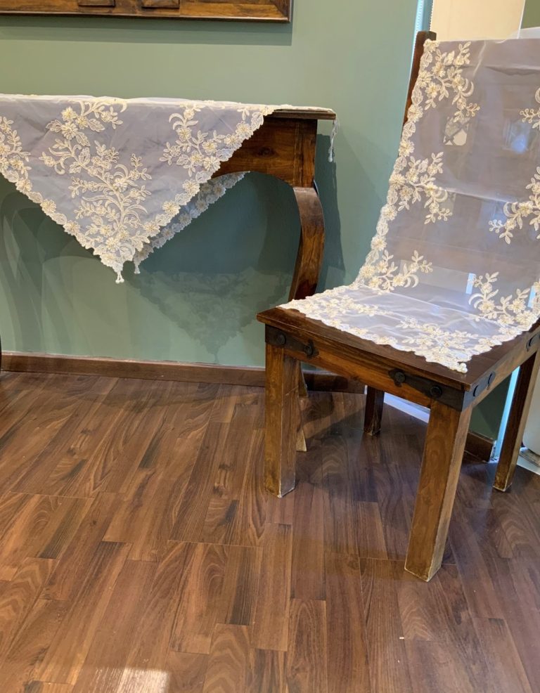 Ν.1 (ΕΚΡΟΥ) Χειροποίητο κέντημα με χάντρες σε τούλι 135x135 Liolios Home - Image 1