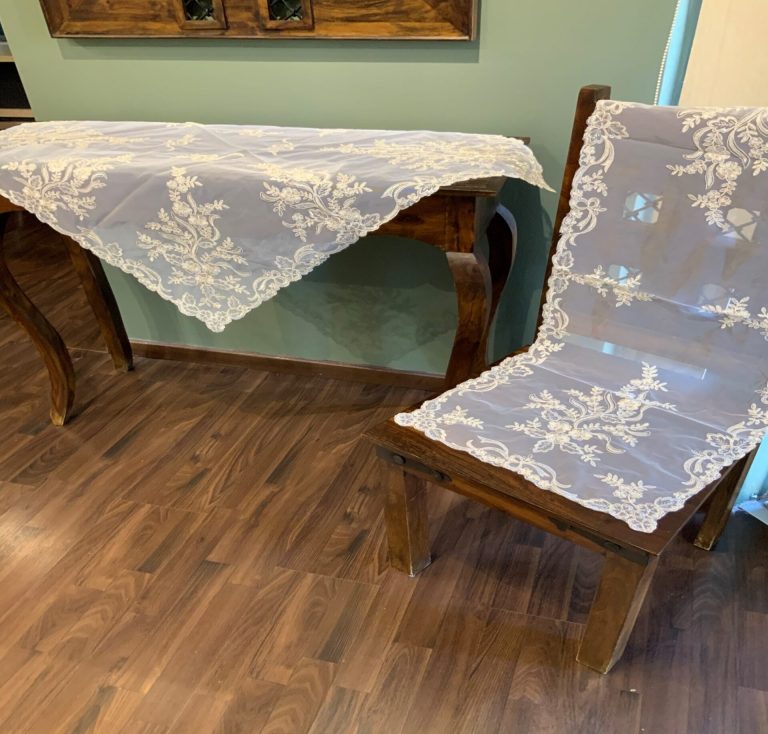 P158-5.jpg 1815 Χειροποίητο κέντημα σε τούλι 85x85 Liolios Home - Image 1