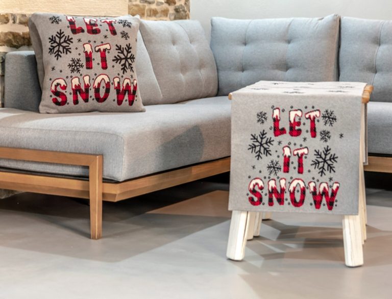 Χριστουγεννιάτικο Μαξιλαράκι Let it Snow 100% cotton knitted Cushion 50x50 Liolios Home - Image 1