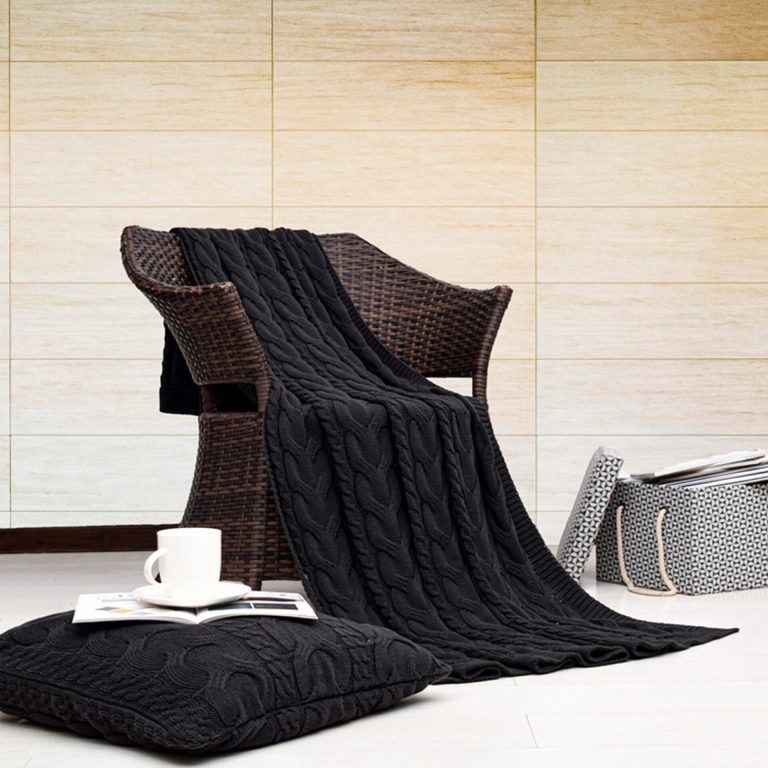 P66_Throw_Blanket_Charcoal-2.jpg CABLE 50x50 Μαξιλάρι Διακοσμητικό with polyfiller (Charcoal) 100% cotton knitted Μαξιλάρι 50x50 Liolios Home - Image 1