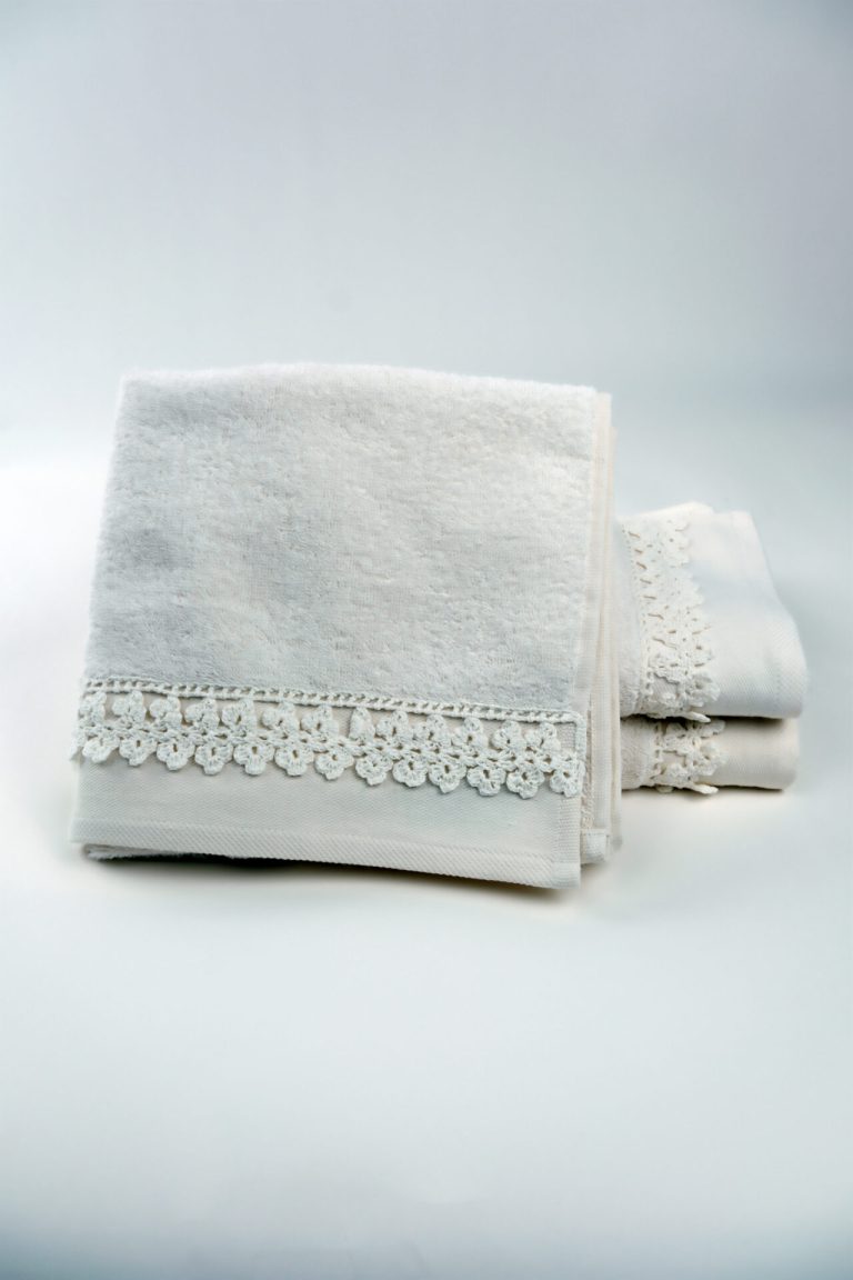 Small Flower (Cream) Σετ Πετσέτες Μπάνιου 3 Τεμάχια (30x50,50x90,70x140) 500gsm,100% cotton terry towel crochet Σετ 3τεμ: 30x50,50x90,70x140 Liolios Home - Image 2