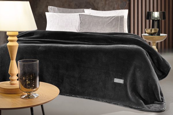 Κουβέρτα Cheval Antracite 220x240 της Guy Laroche (100% Jacquard Pol.)