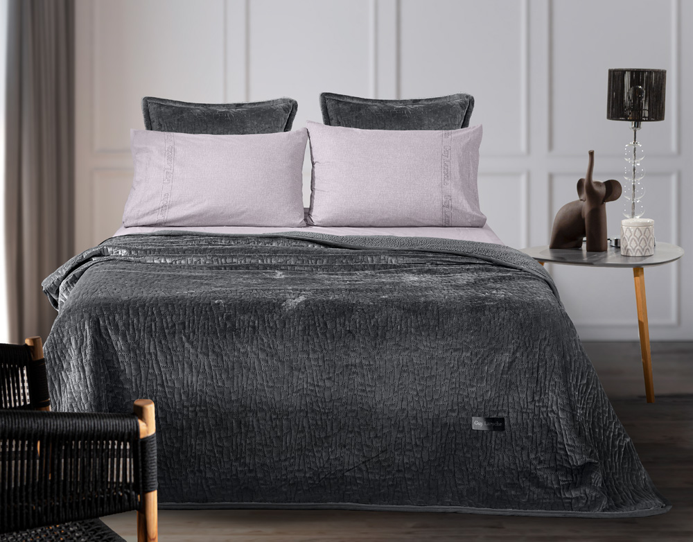 1113086224026.jpg Σετ 2τμχ Κουβέρτα Bolzano Anthracite 180x220 της Guy Laroche (100% Velvet Pol.) - Image 1