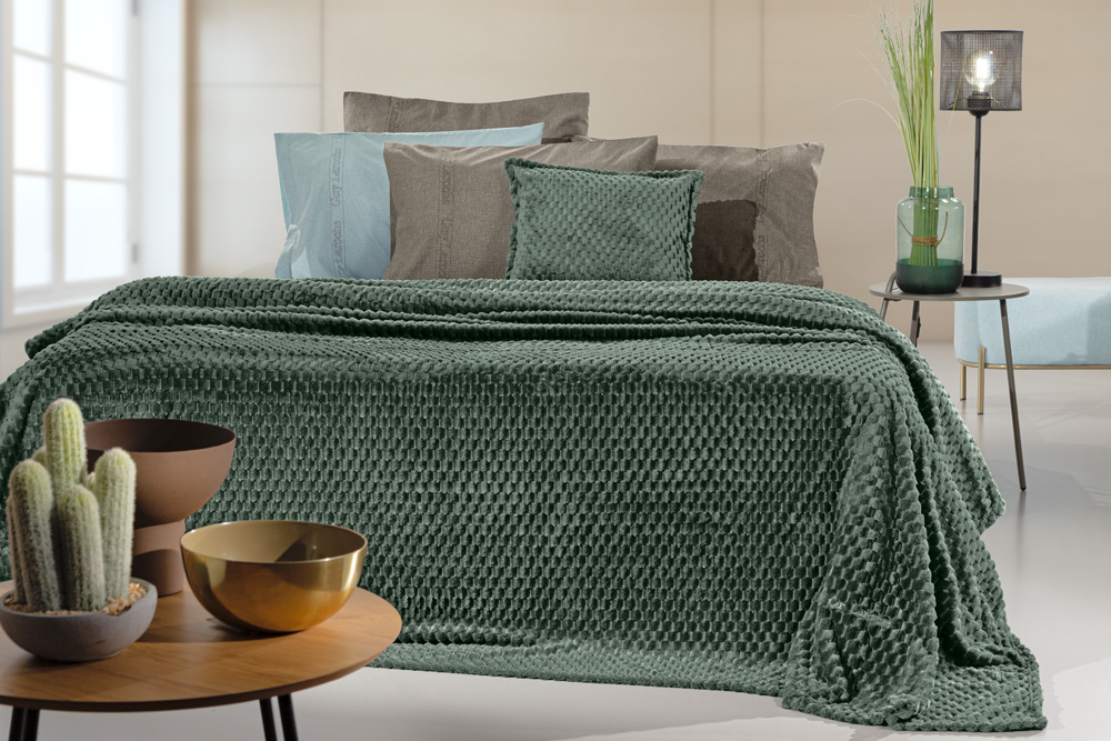 1113086224047.jpg Σετ 2τμχ Κουβέρτα Smoothie Pesto 220x240 της Guy Laroche (100% Pol. - Microfiber) - Image 1