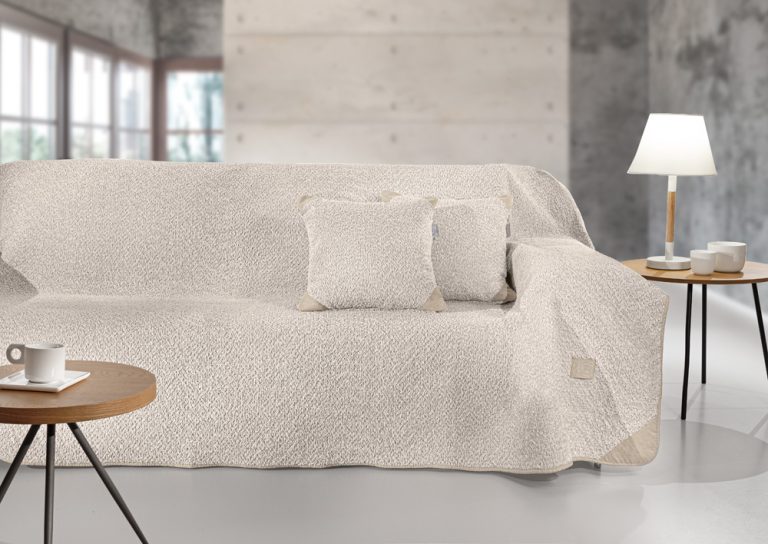 Αντιολισθητικό Ριχτάρι Lama Beige 170x350 της Guy Laroche (100% Jaquard Pol.) - Image 1