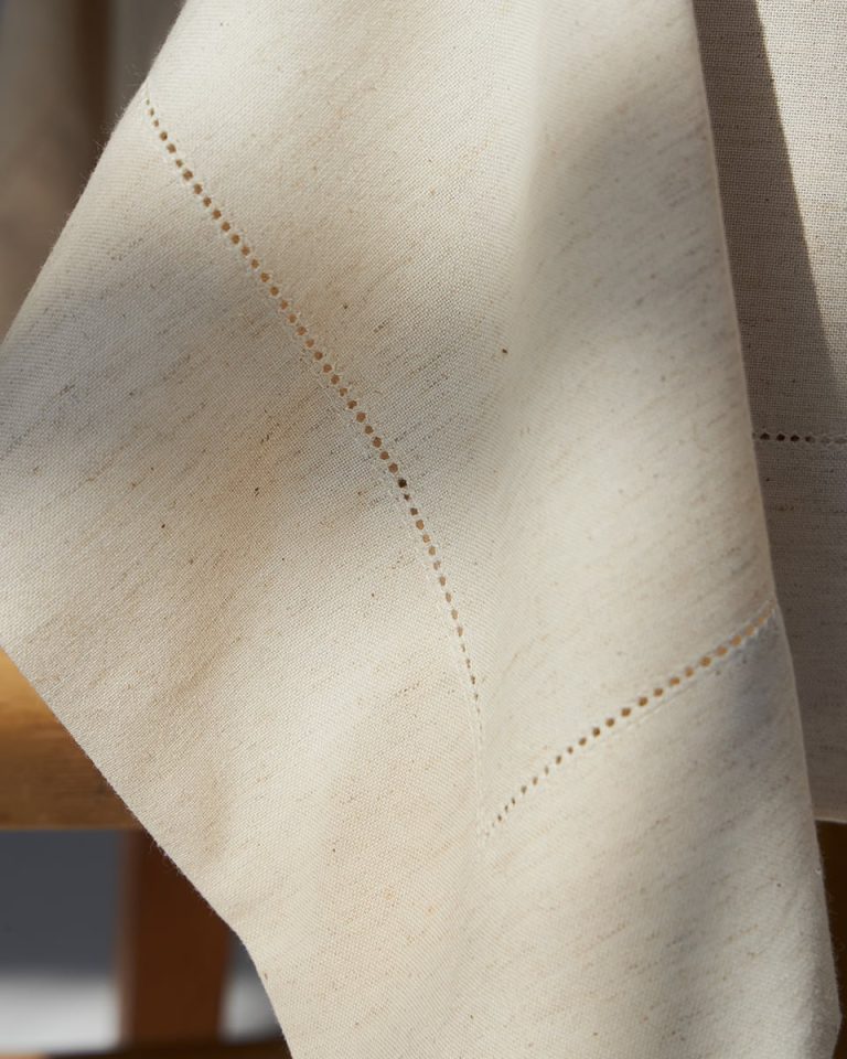 Μονόχρωμο Τραπεζομάντηλο με Αζούρ & Γαλλική Γωνία Amadora 12 ατόμων (150x300cm) Natural της Pennie - Image 2