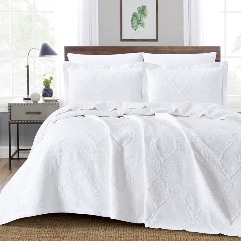 Κουβέρτα Ζακάρ Σετ Damask Λευκό Υπέρδιπλη 230 x 245 cm + (2) 50 x 70 cm  100% Πολυέστερ Λευκό BOREA - Image 1