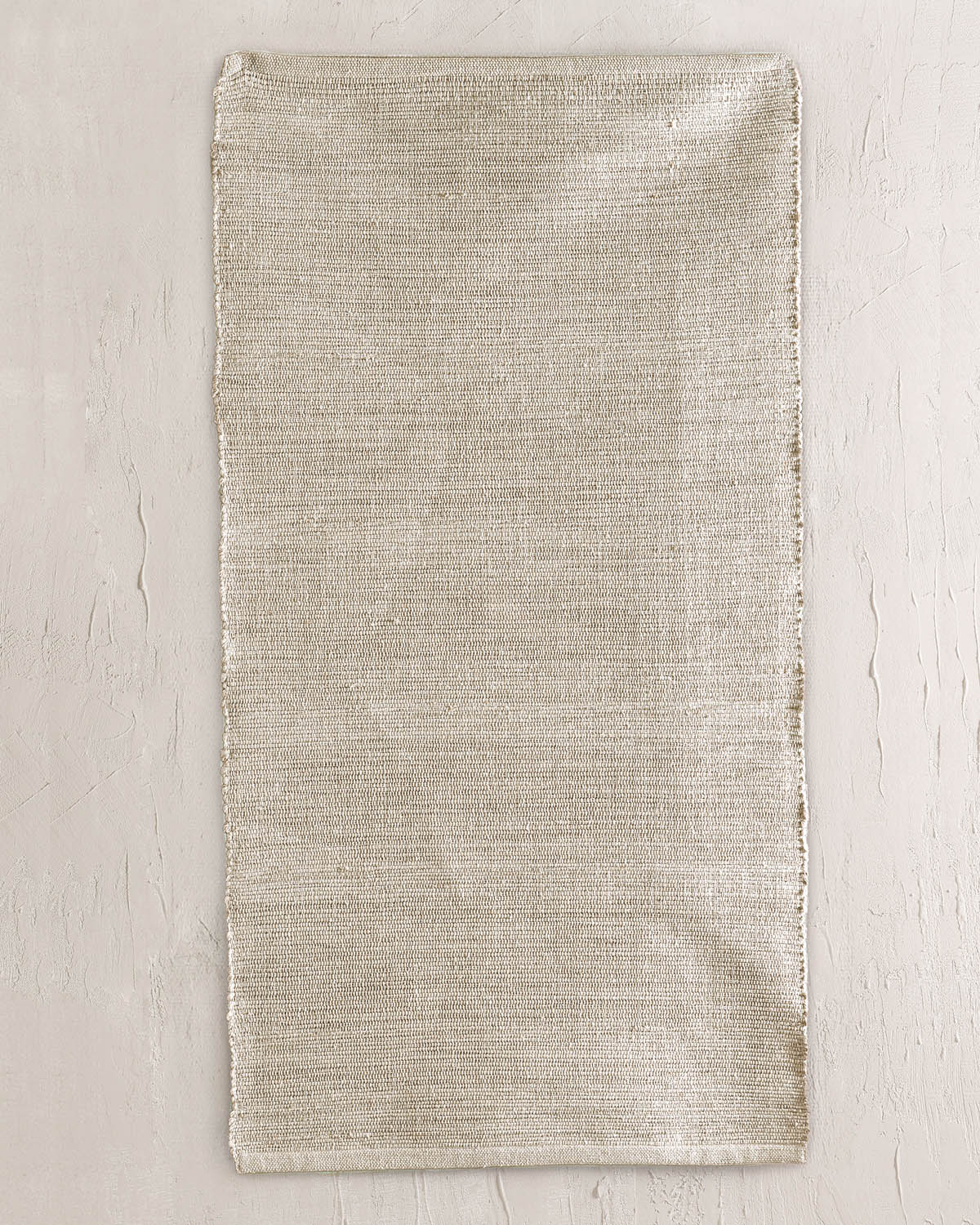 nisyros_mat_beige.jpg NISYROS - ΤΑΠΕΤΟ ΕΚΡΟΥ 70Χ140 70Χ140 100% ΒΑΜΒΑΚΙ Rythmos - Image 1