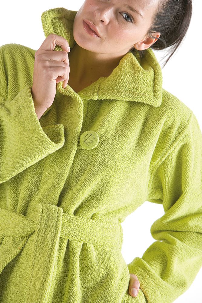 1131090110011.jpg Μπουρνούζι Lolita Lime Large της Guy Laroche (100% ΒΑΜΒΑΚΙ) - Image 1