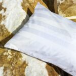 Μαξιλαροθήκη 52x73 - 300 Κλωστές Σατέν ρίγα 4,5cm - 100% Βαμβάκι Πενιέ της Nima Hotelling 100% Satin Cotton, 4,5 cm striped, 300 T.C. Μαξιλαροθήκη 52x73 - Image 3