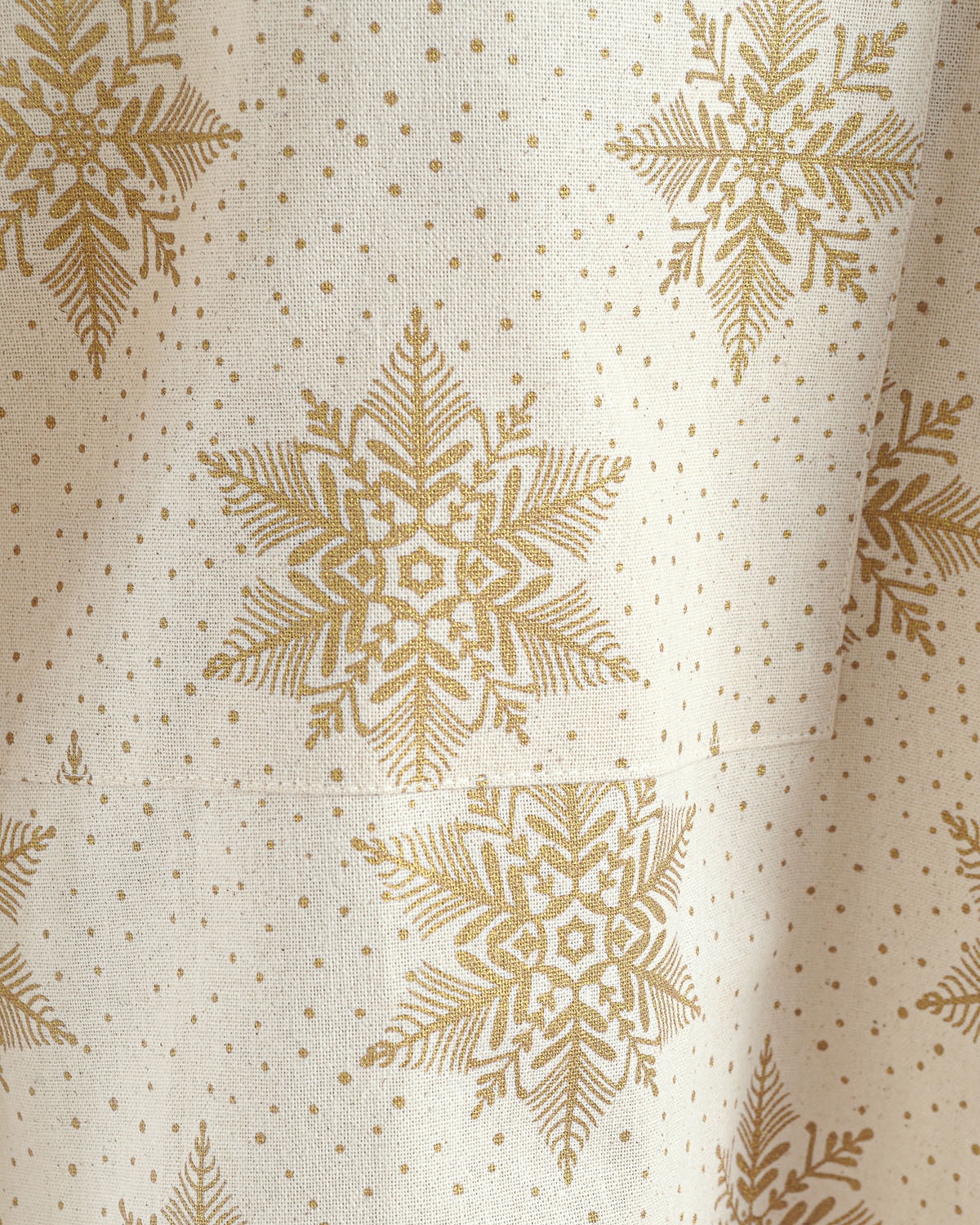 apron_goldie_dtl.jpg GOLDIE - ΠΟΔΙΑ 100% ΒΑΜΒΑΚΙ Rythmos - Image 1