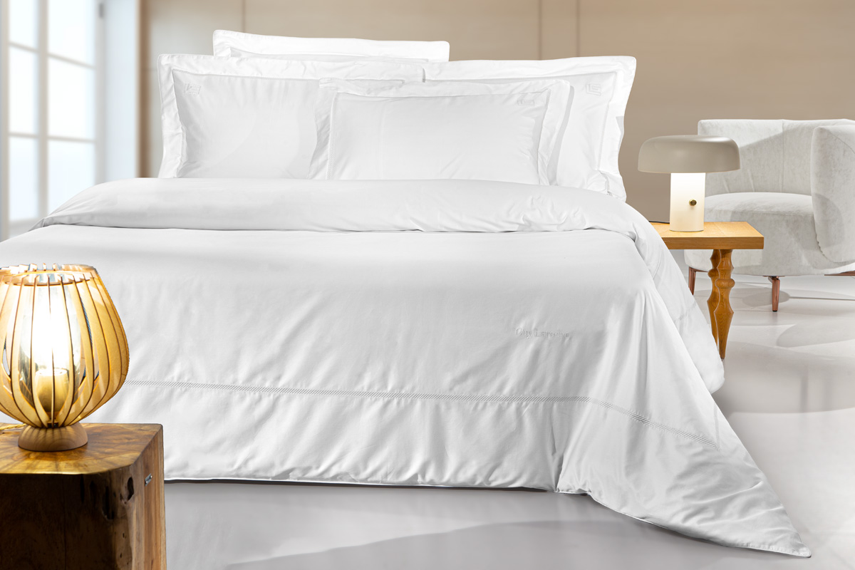 1112086225002.jpg Σετ 3τμχ Παπλωματοθήκη Elite White/White 250x240 της Guy Laroche (Cotton satin 100%) - Image 1