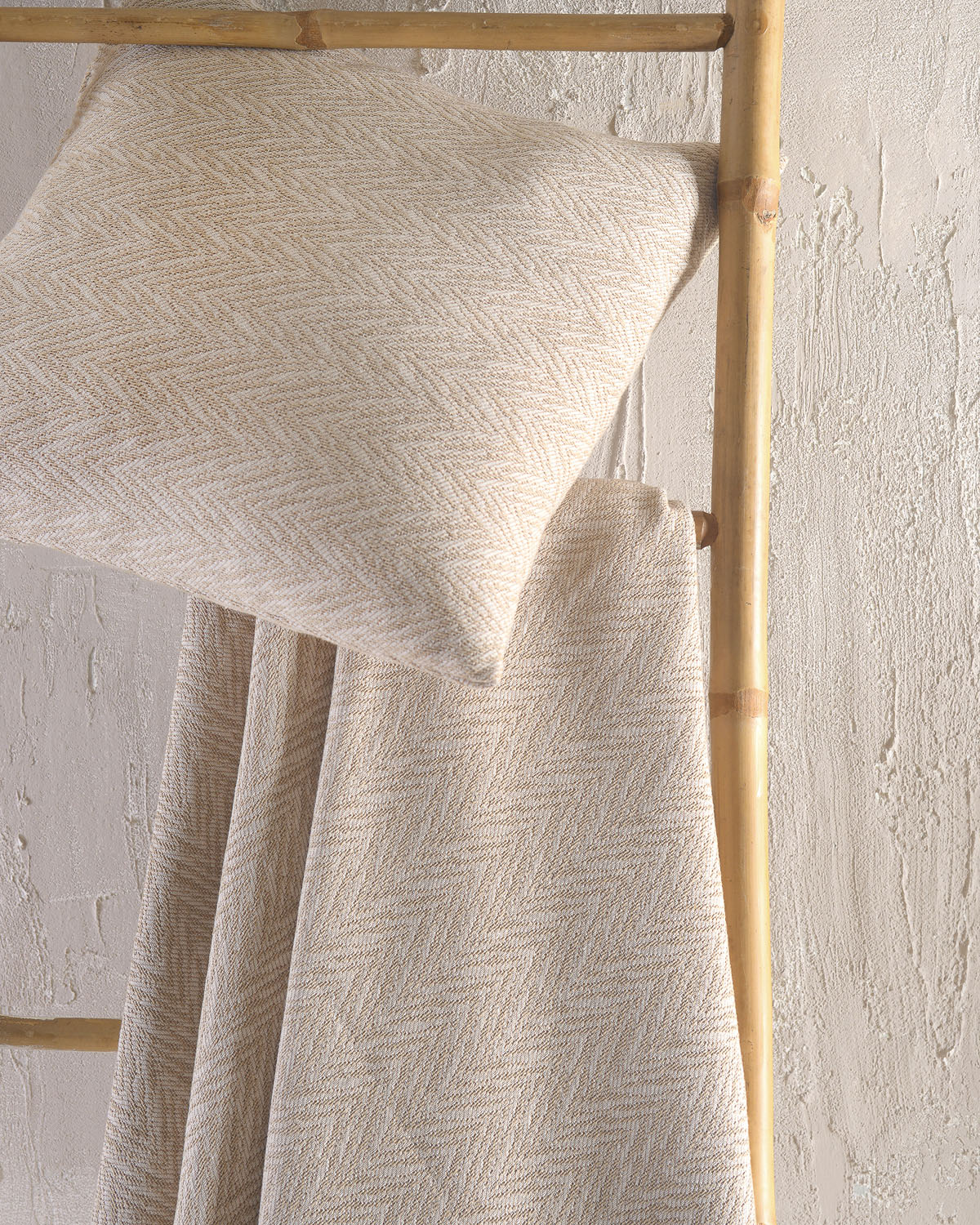 bosphire_beige_2-2.jpg BOSPHORE - ΡΙΧΤΑΡΙ 180X240 ΜΠΕΖ ΣΚΟΥΡΟ 180X240 80% ΒΑΜΒΑΚΙ - 20% ΠΟΛΥΕΣΤΕΡΑΣ Rythmos - Image 1