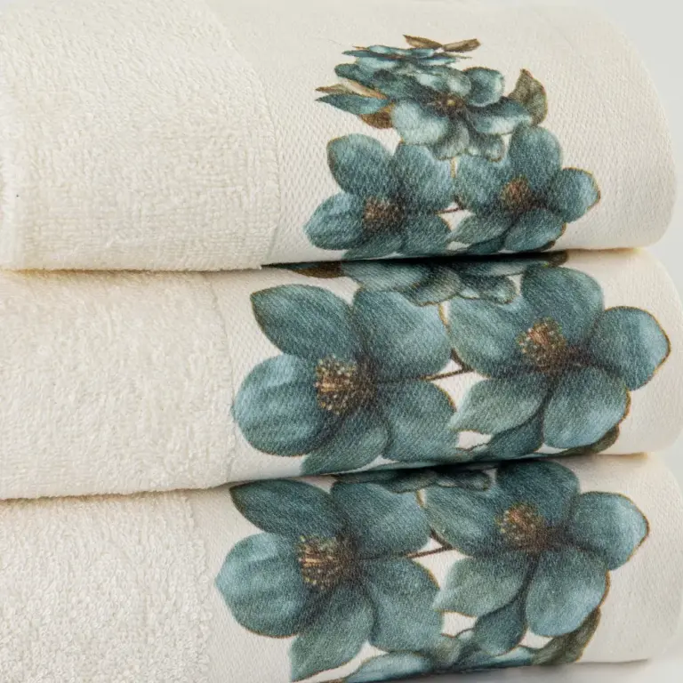 petsetes-set-3tmx-emerald-ekrou-leptomereia-1.webp Πετσέτες Σετ 3ΤΜΧ Emerald 70 x 140 / 50 x 90 / 30 x 50 cm  100% Βαμβάκι Λευκό BOREA - Image 6