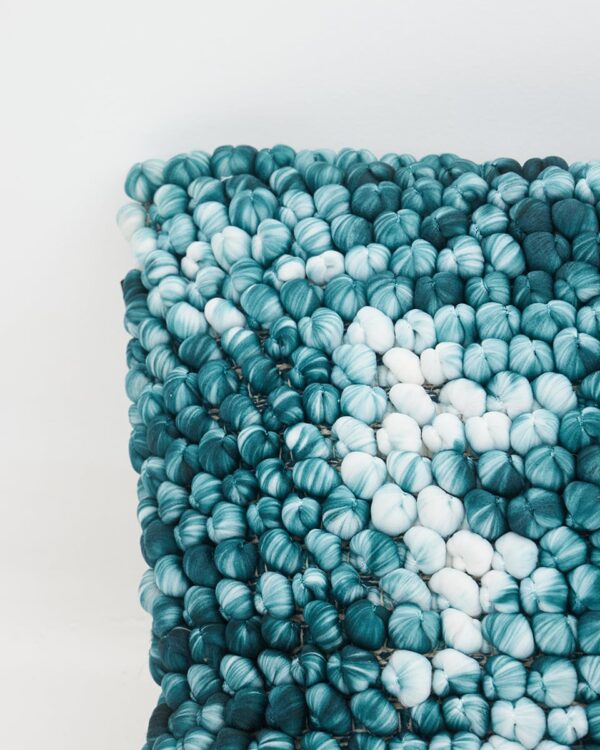 Διακοσμητική Μαξιλαροθήκη Bubble Knit Tassel 45x45cm σε 2 Αποχρώσεις 45x45cm Πετρόλ της Pennie - Image 2