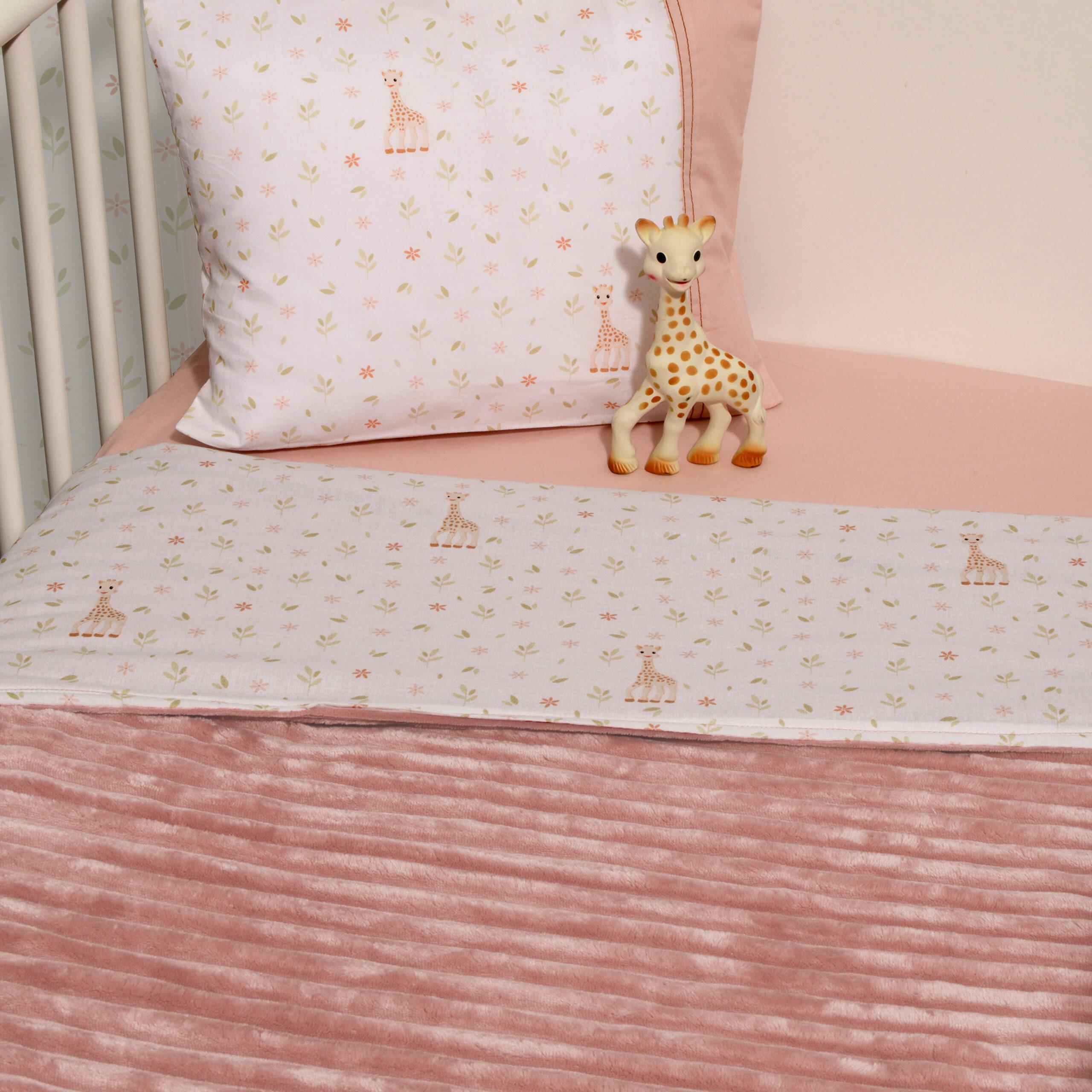 46-6737-502-scaled-1.jpg Κουβερτοπάπλωμα Λίκνου 75x95cm Design 502 - SOPHIE LA GIRAFE της SOPHIE LA GIRAFE - Image 1