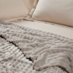 DAS HOME ΚΟΥΒΕΡΤΑ BUBBLE FLEECE 240Χ260 1370 TAUPE DAS HOME - Image 2