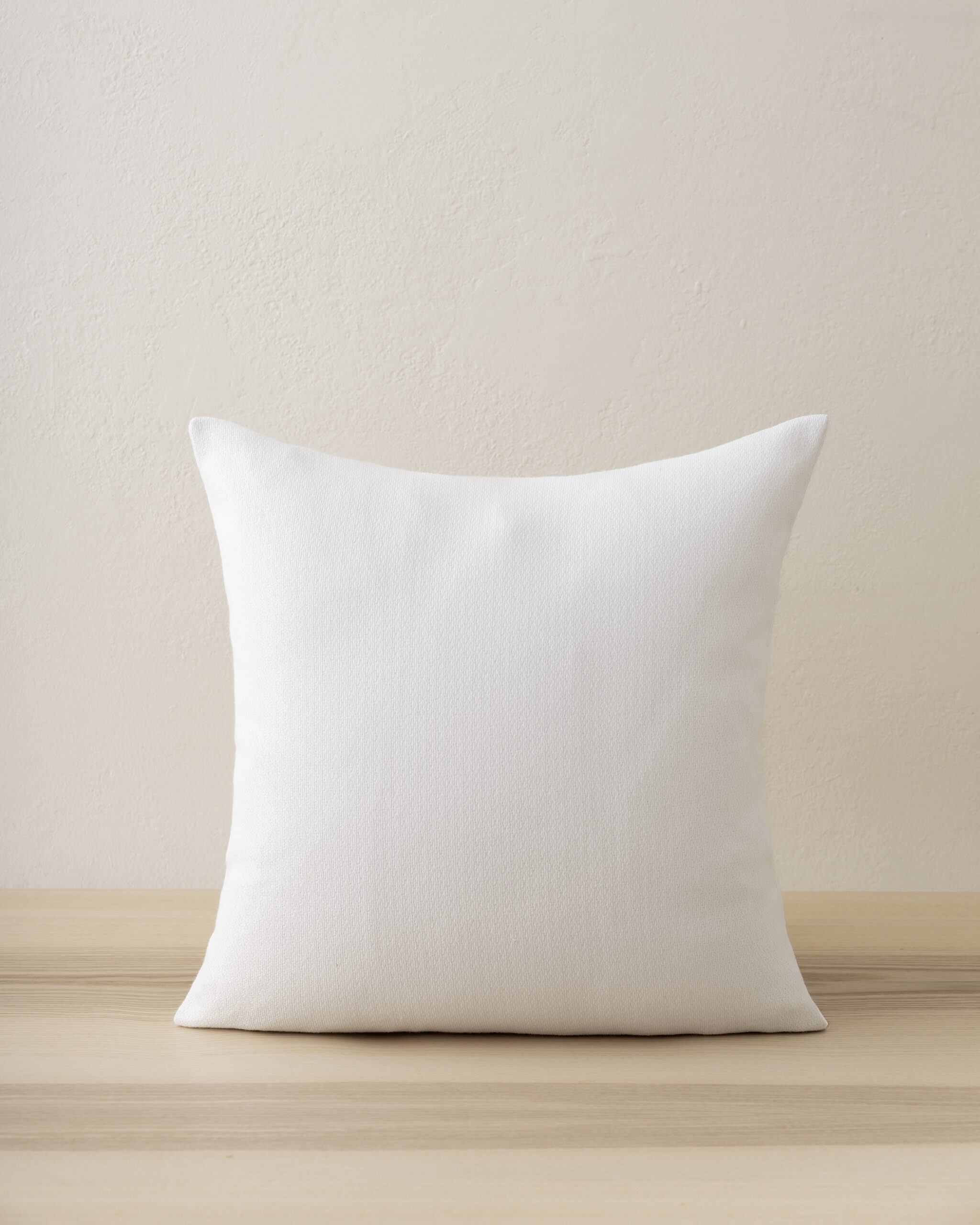 5206482202948-16.jpg Διακοσμητική Μαξιλαροθήκη 45x45 - Iris White της Nima Home 80% Cotton - 20% Polyester Μαξιλαροθήκη 45x45 - Image 1