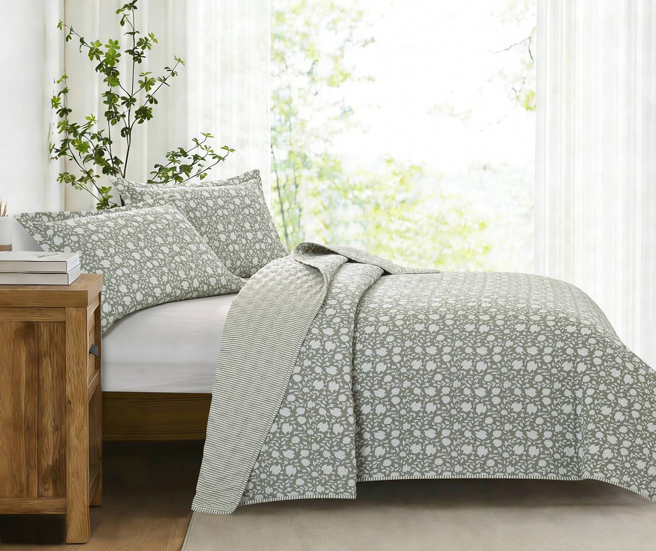 Veronica-Green-3-1-2.jpg Veronica (Green) Κουβερλί/Κάλυμμα κρεβατιού Seersucker printed fabric Bedspread 260x240 + Mαξ/θήκες 50x70/2τεμ Liolios Home - Image 1